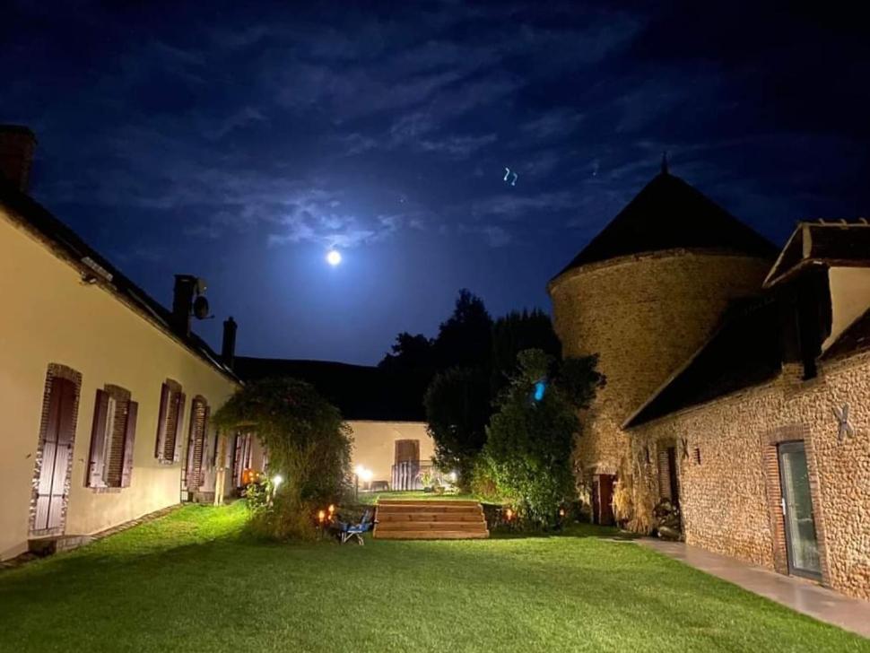 Domaine De Tardais, Ideal Famille Avec Piscine Et Nombreux Loisirs Senonches Экстерьер фото
