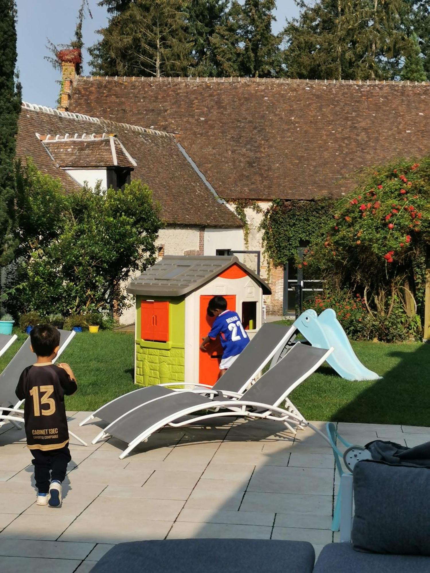 Domaine De Tardais, Ideal Famille Avec Piscine Et Nombreux Loisirs Senonches Экстерьер фото